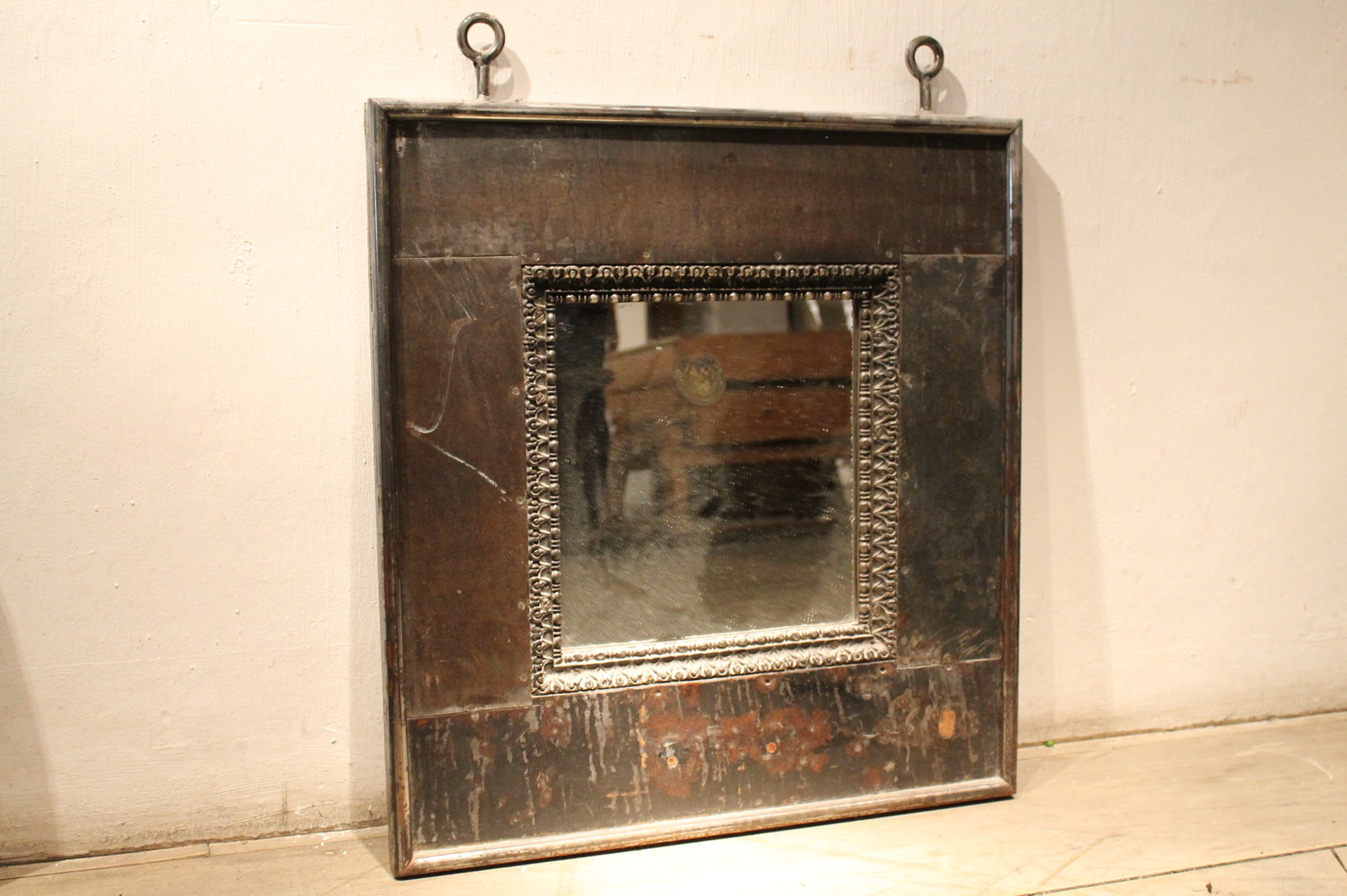 Cast iron and steel plate mirror - 