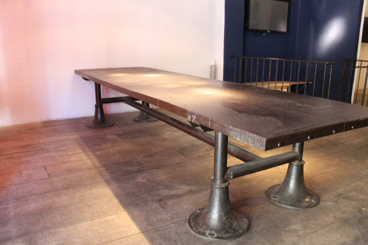 Industrial unusual table, cast iron base