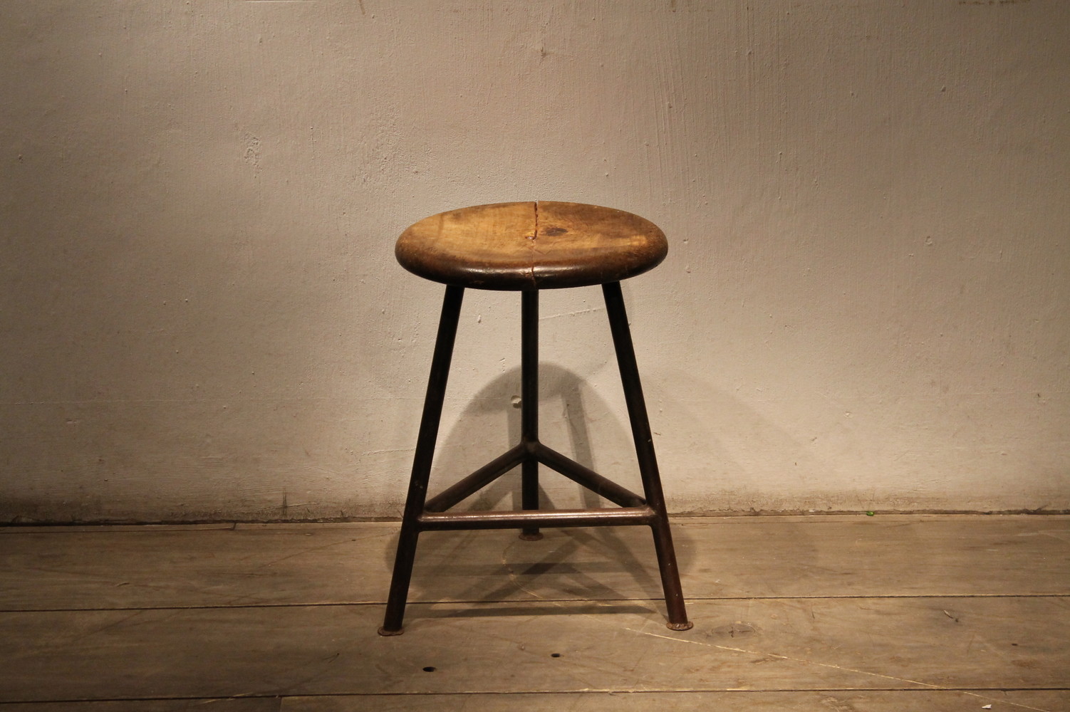 Set (5) industrial stools